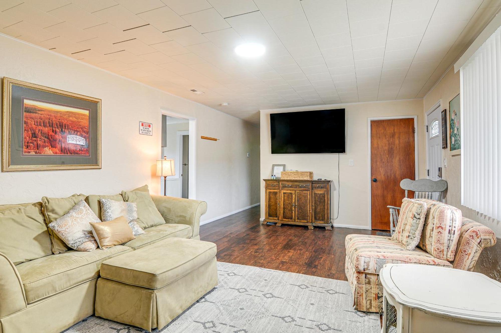 Tropic Getaway Near Bryce Canyon National Park! Екстер'єр фото
